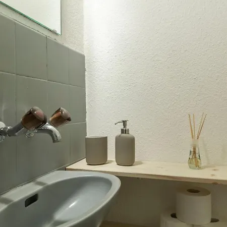 Gemuetlich Eingerichtete Im Herzen Von