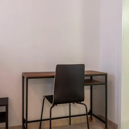 Appartement Gemuetlich Eingerichtete Im Herzen Von Zürich